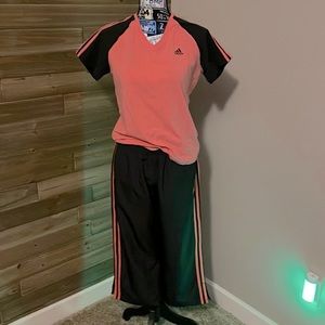 Adidas workout suit Sz Medium!